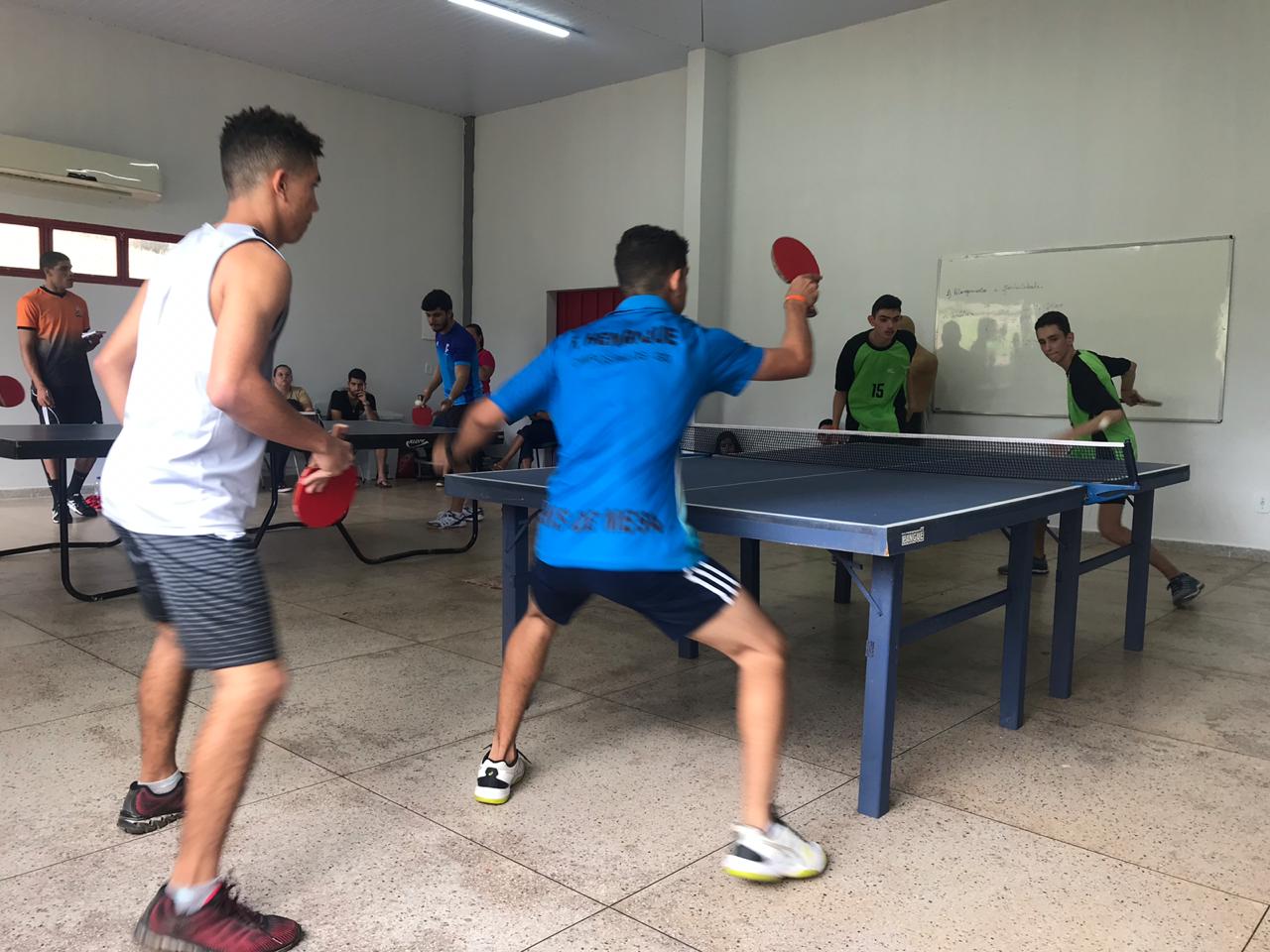 Disputa por medalha no Tênis de Mesa em Dupla imagem sem descrição.
