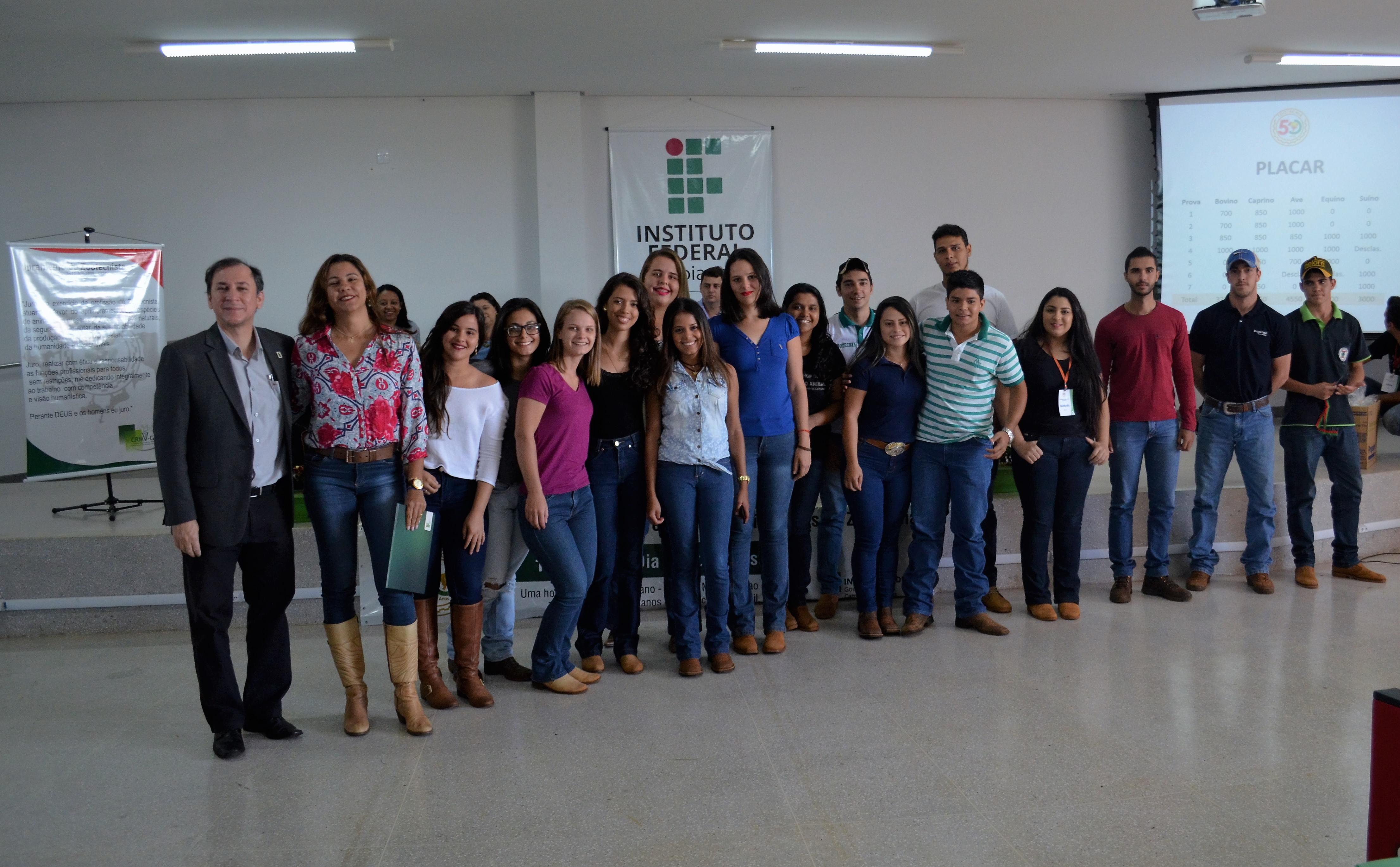 Premiação da gincana foi realizada durante cerimônia de abertura da III Semana Acadêmica de Zootecnia 